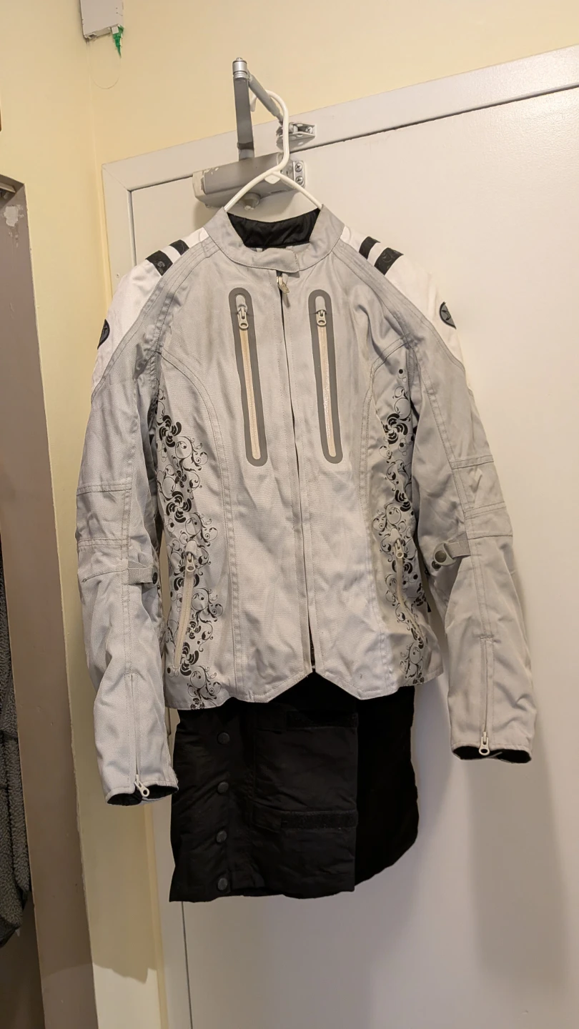 Joe Rocket Women's Motorcycle Jacket Pants &Gloves