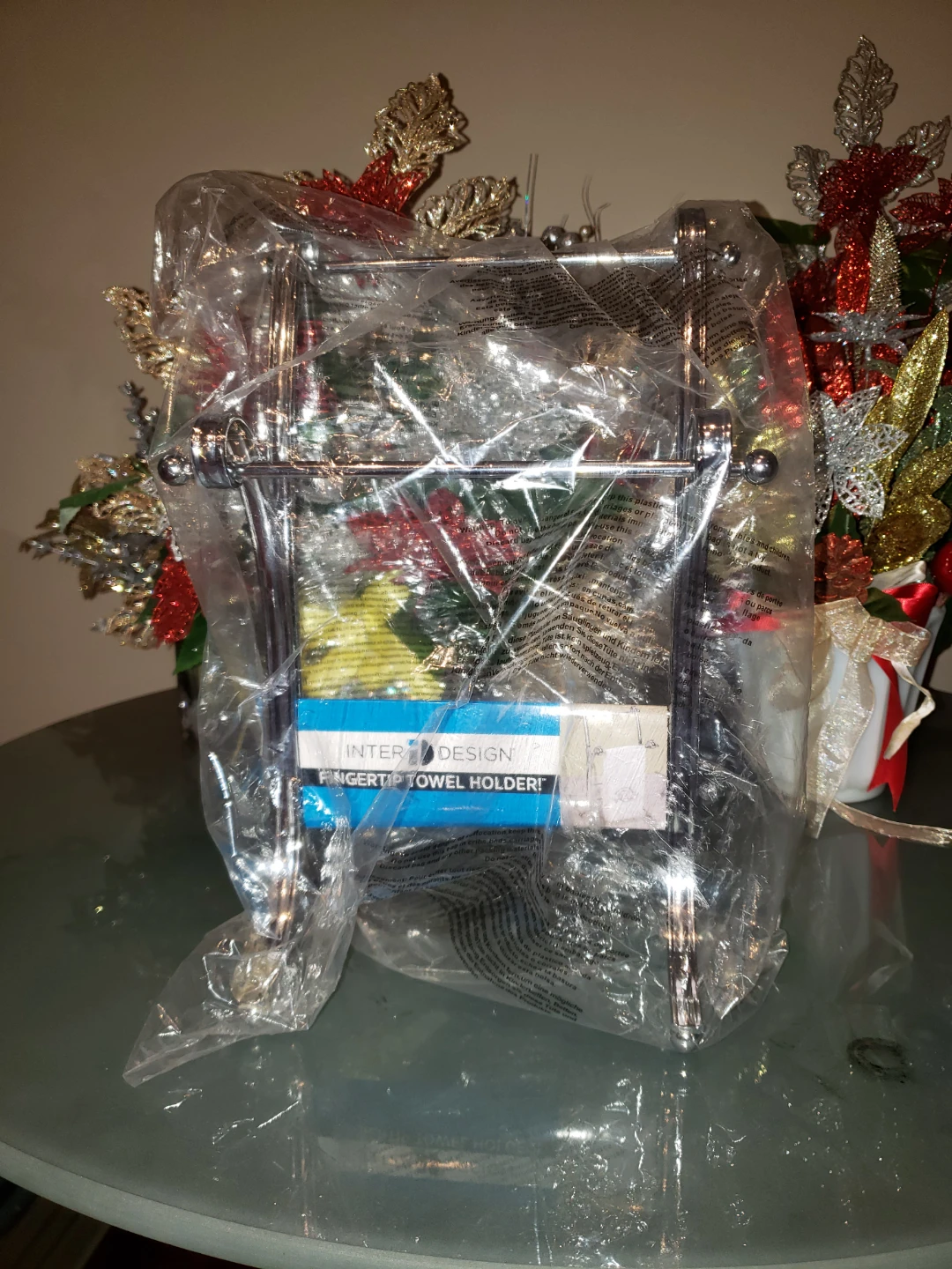 InterDesign Fingertip Towel Holder