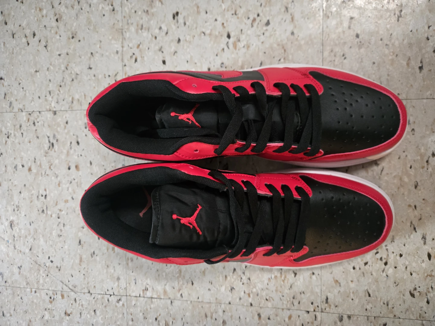 Nike Air Jordan 1 Low Red Black Sneakers - photo 2