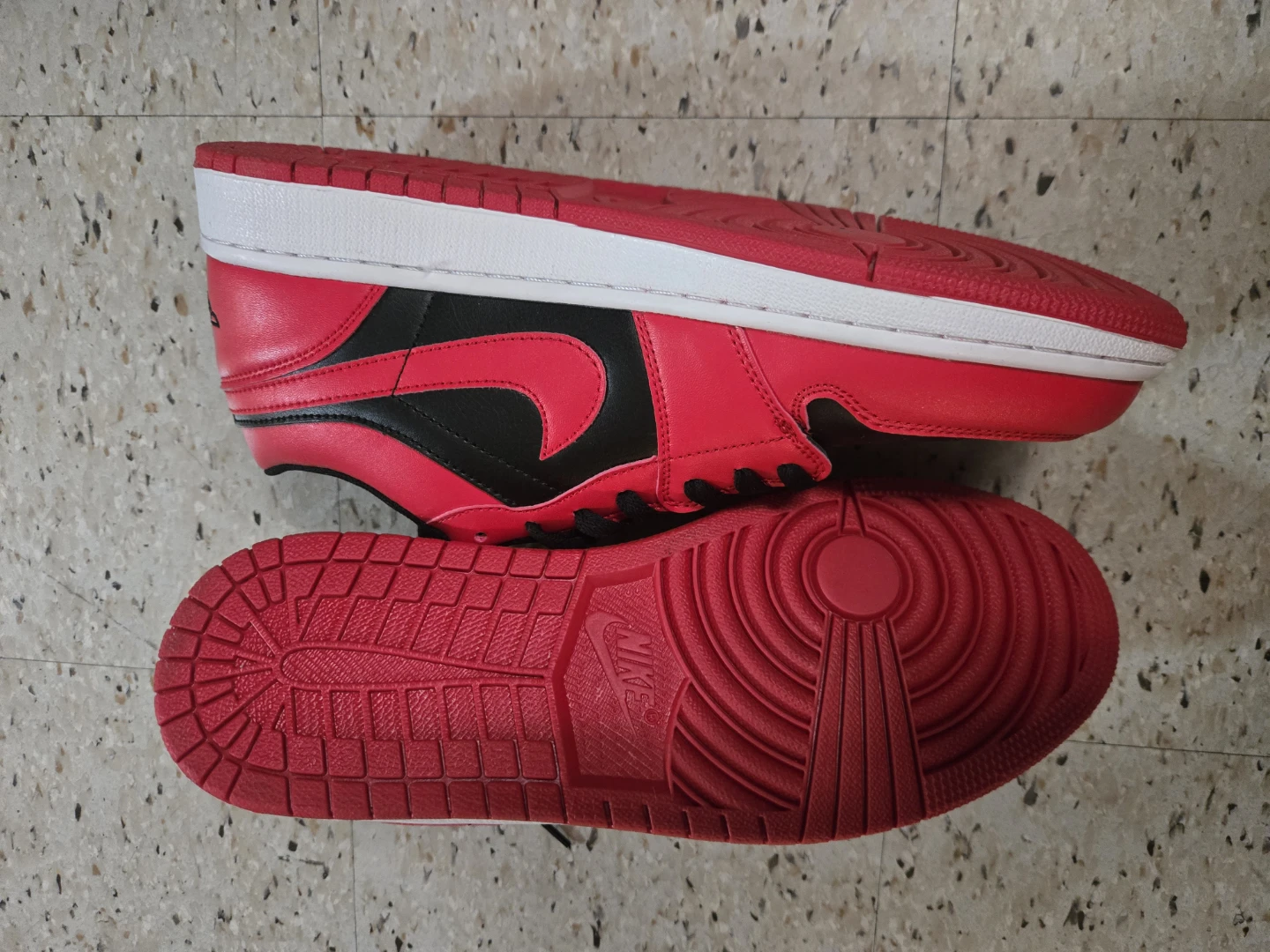 Nike Air Jordan 1 Low Red Black Sneakers - photo 4