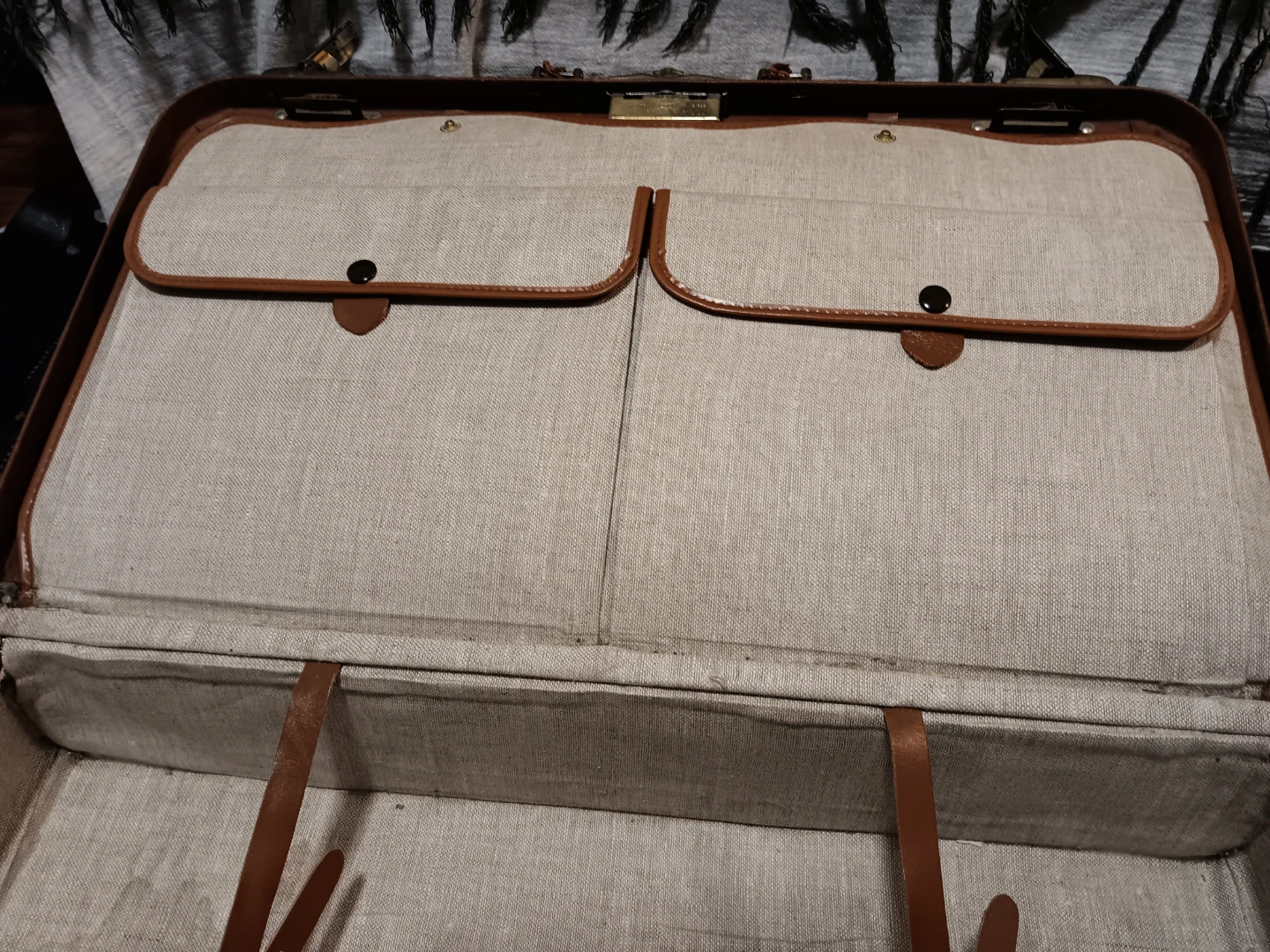 Vintage Leather Suitcase Luggage - photo 3