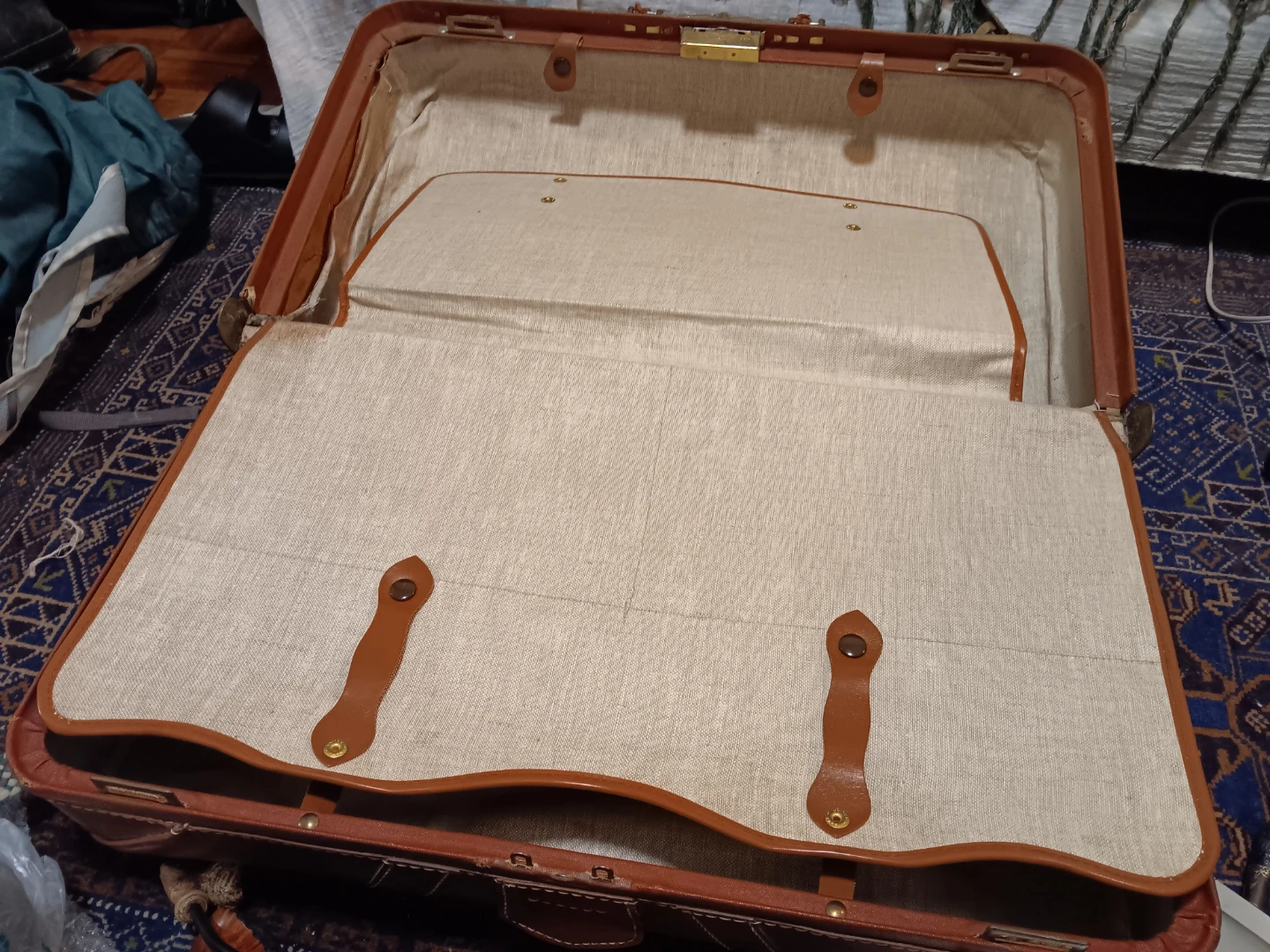 Vintage Leather Suitcase Luggage - photo 4