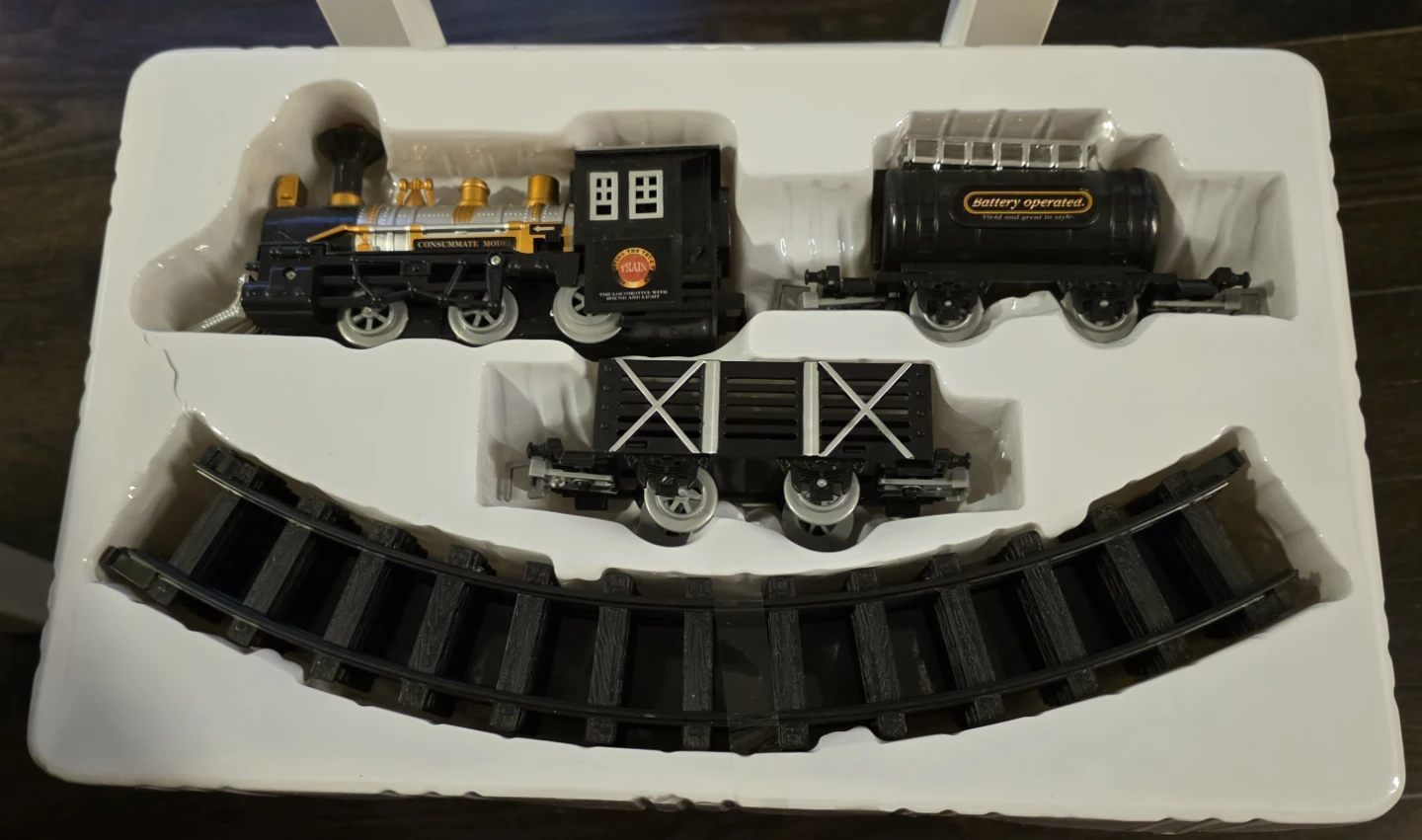 Classic Train: The Locomotive with Sound and Light - photo 3
