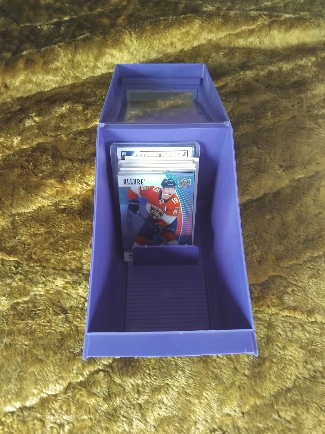 Fellowes Purple Card Storage Box - photo 2