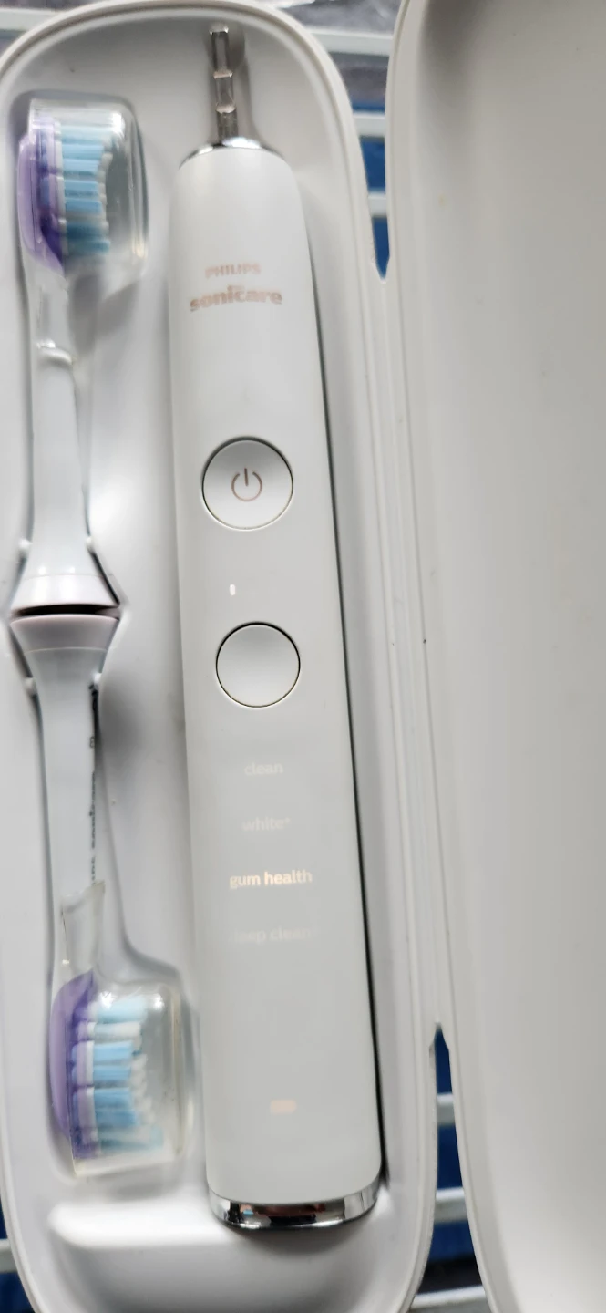 Philips sonicare smoke free no pets - photo 4