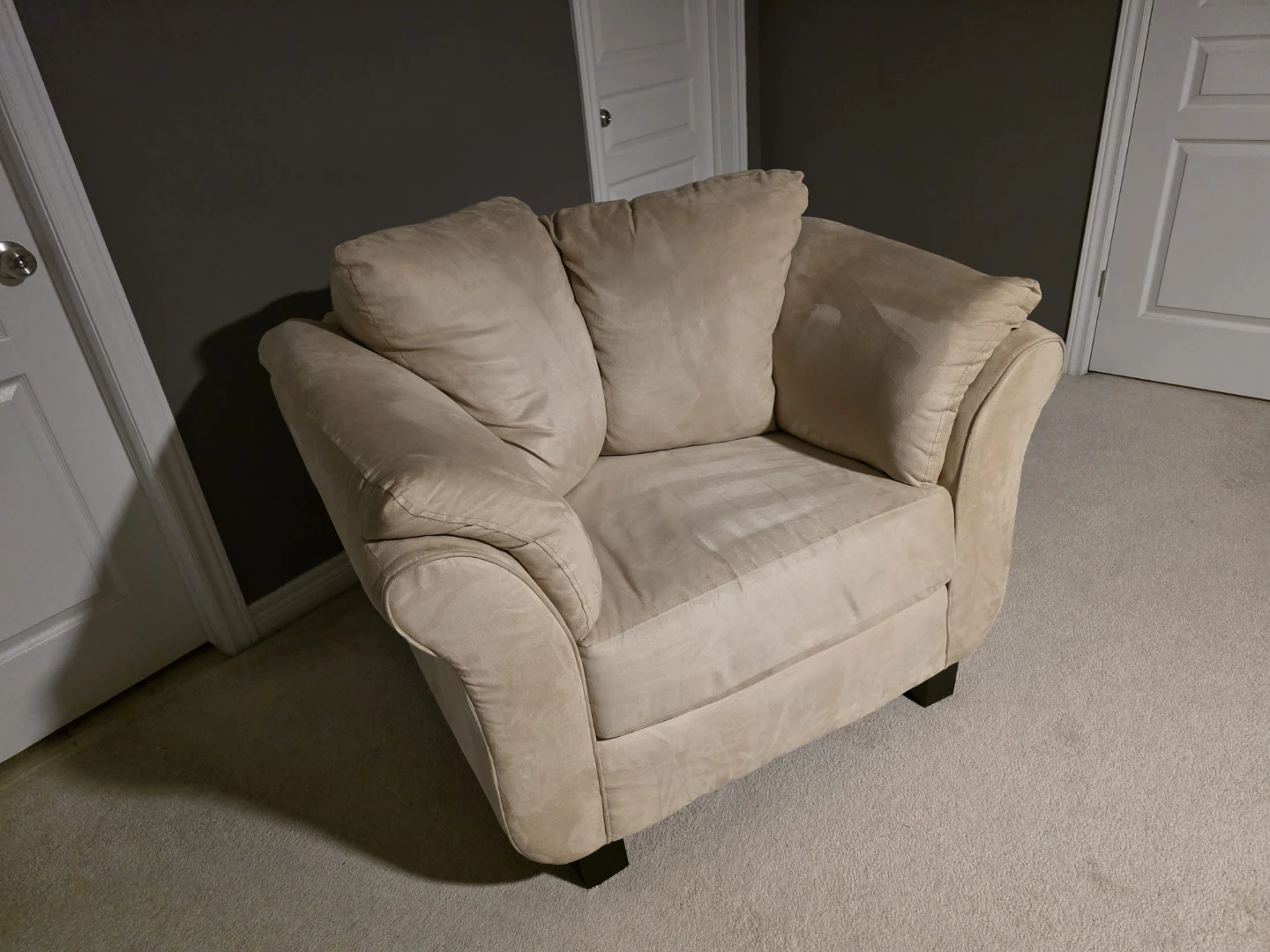 Tan Suede Armchair - photo 2