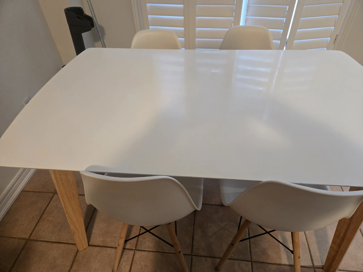 Modern White Dinning Table with 4 chairs - photo 3