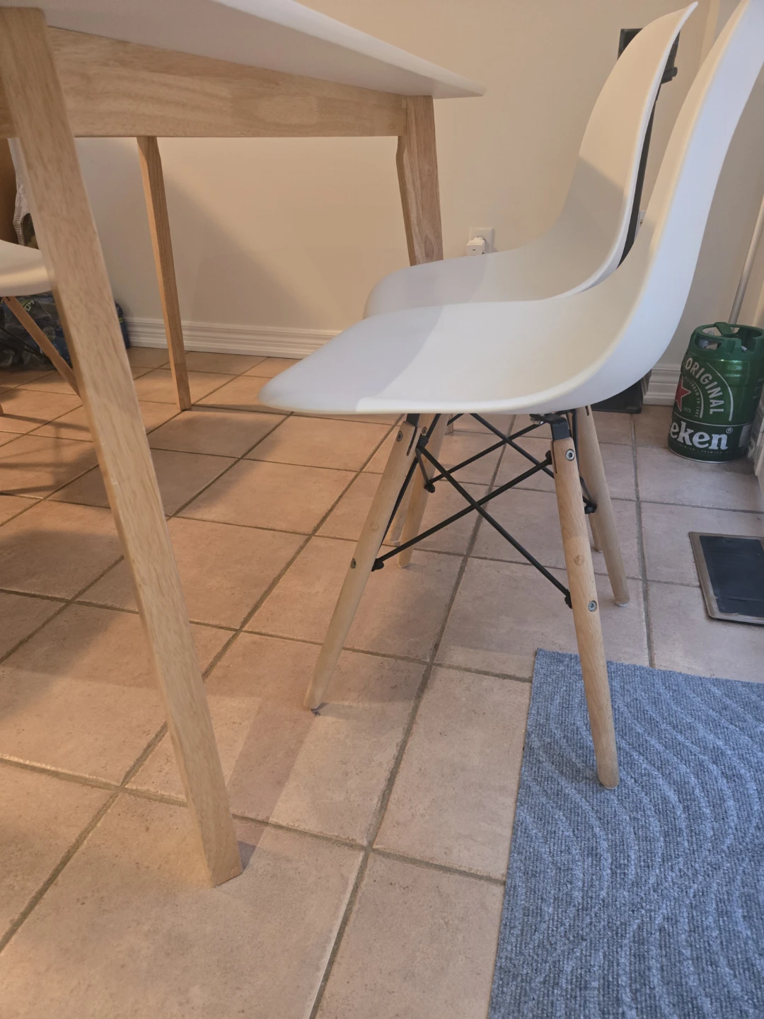 Modern White Dinning Table with 4 chairs - photo 4