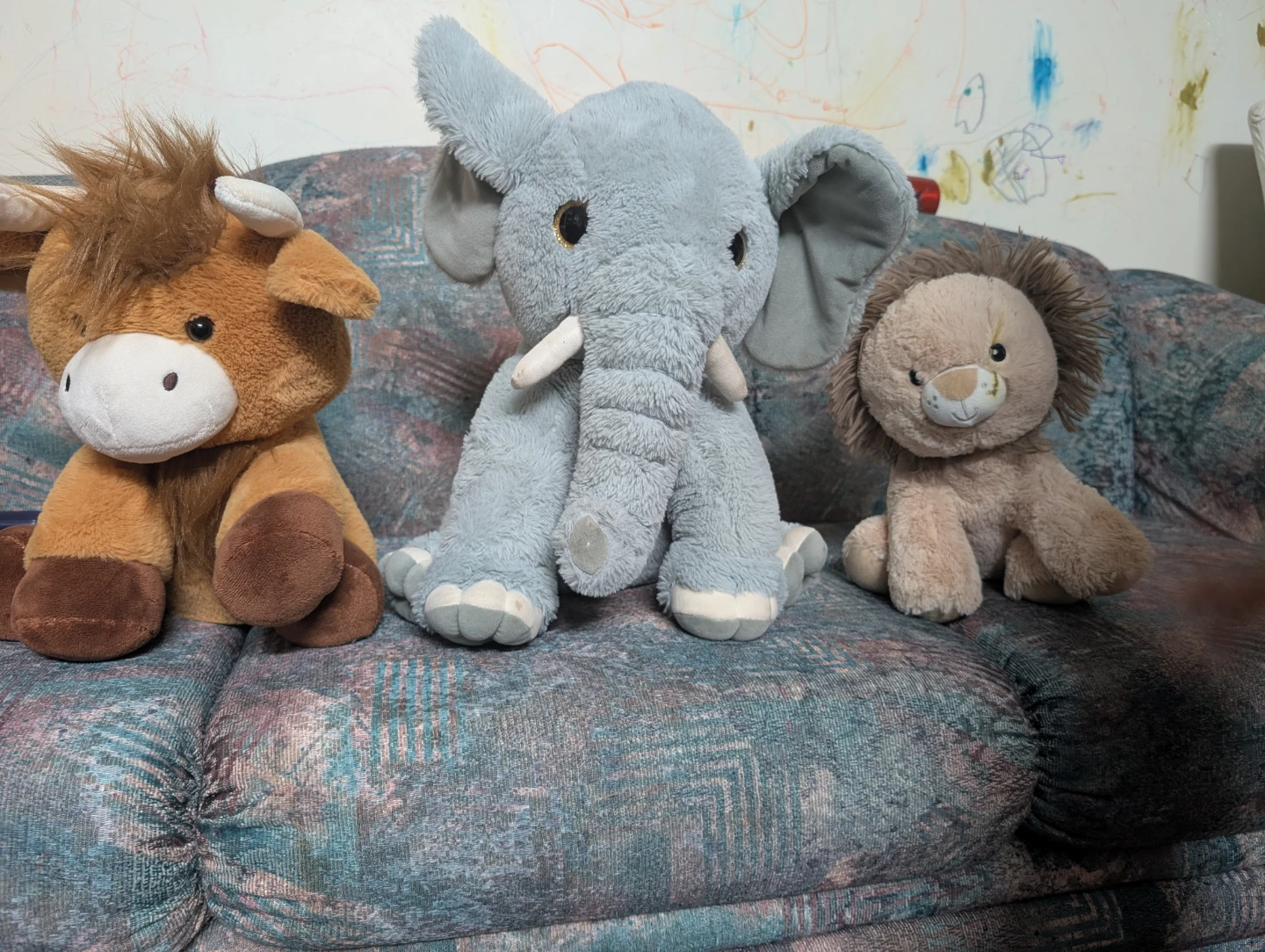 Plush Stuffed Animals - Elephant, Bull, Lion