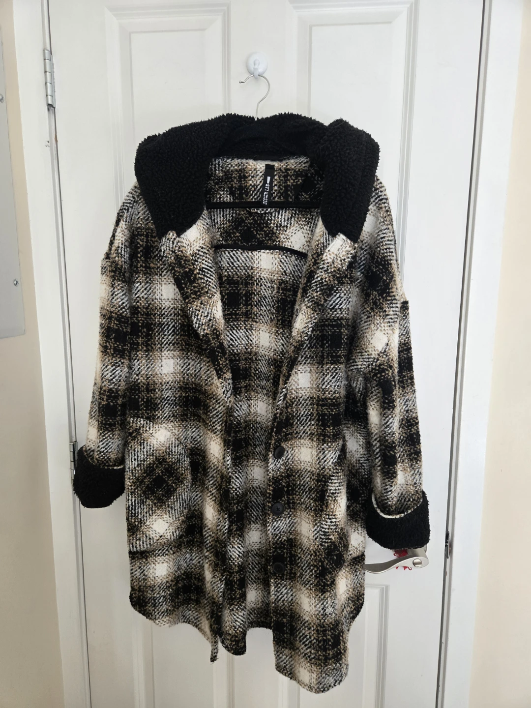 DESIGN LAB plaid hooded jacket with sherpa trim