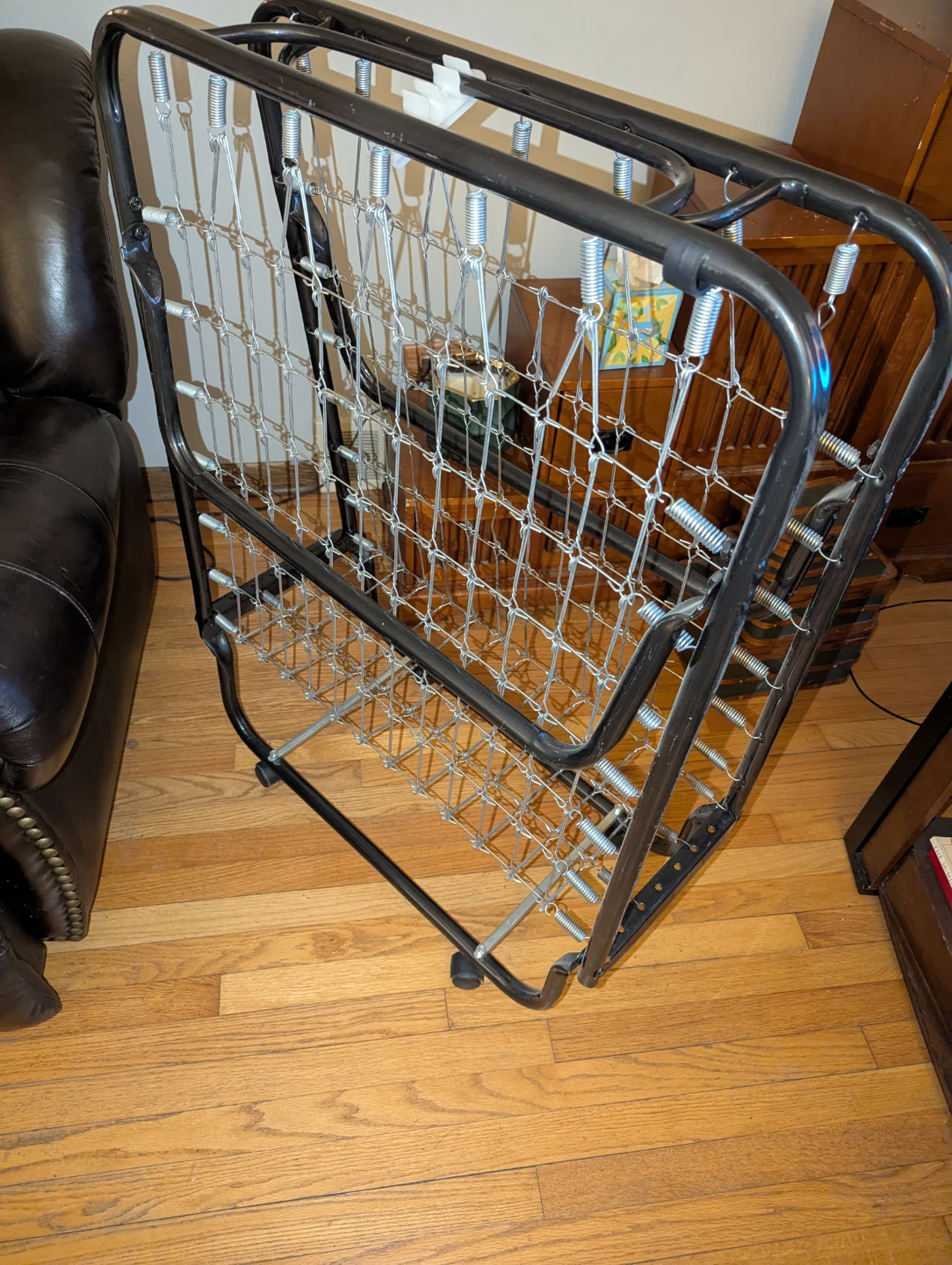 Folding Stowaway Bed Frame - photo 5