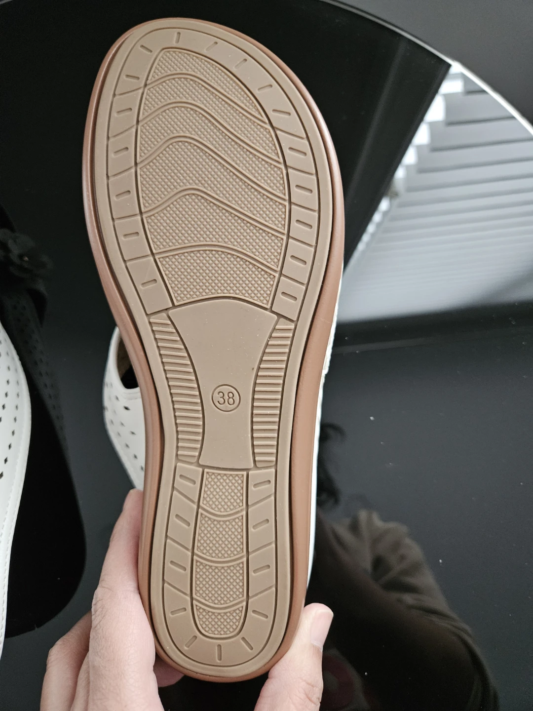 NEW Women's Slip-On Sandals - Size 38 (7.5) - photo 5