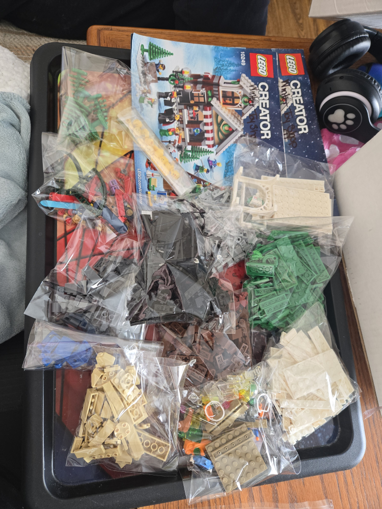 Lego Winter Toy Shop