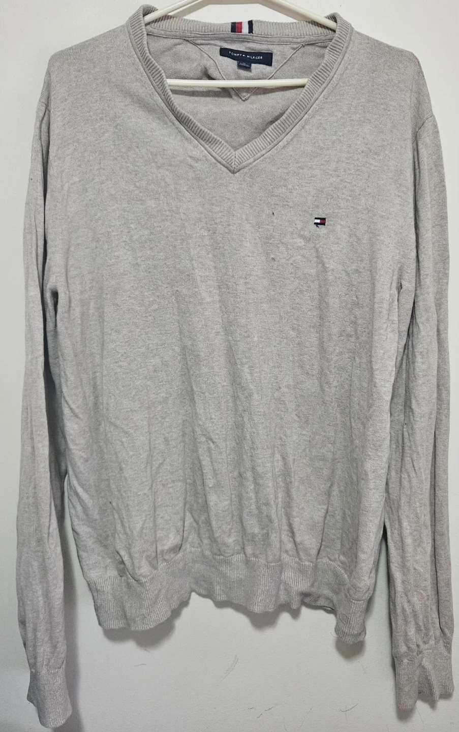 Tommy Hilfiger V-Neck Sweater - photo 3