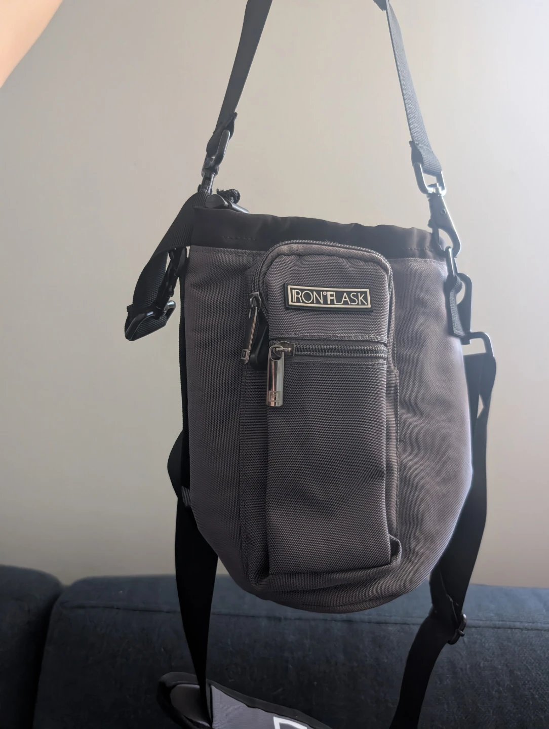 Iron Flask Gray water bottle Pack/Crossbody Bag
