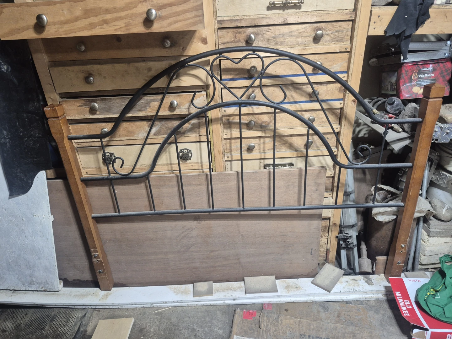 Metal Headboard with Heart Design and end. With frame.