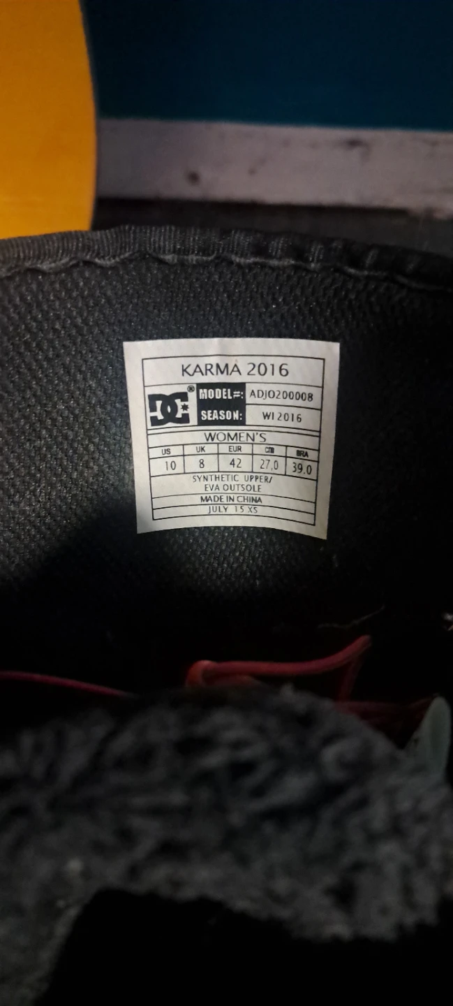 Selling new never worn snowboarding boots - photo 3