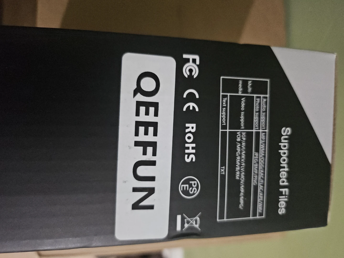 QEEFUN LED Projector - photo 2