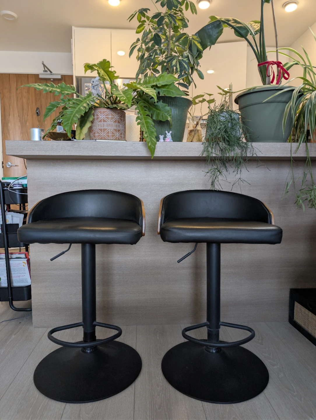 Set of 2 Adjustable Bar Stools - photo 2