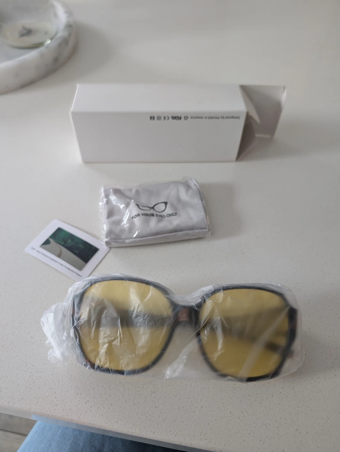 Yellow Driving Lens Glasses with Cleaning Cloth and Box