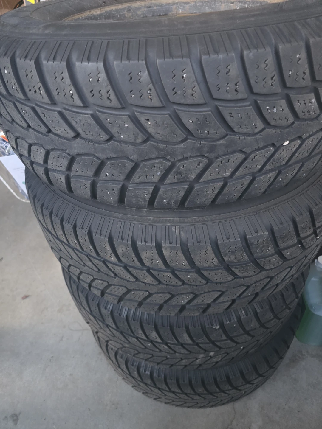 Ford Ranger 2001-2012 Winter Tires on Rims - photo 2