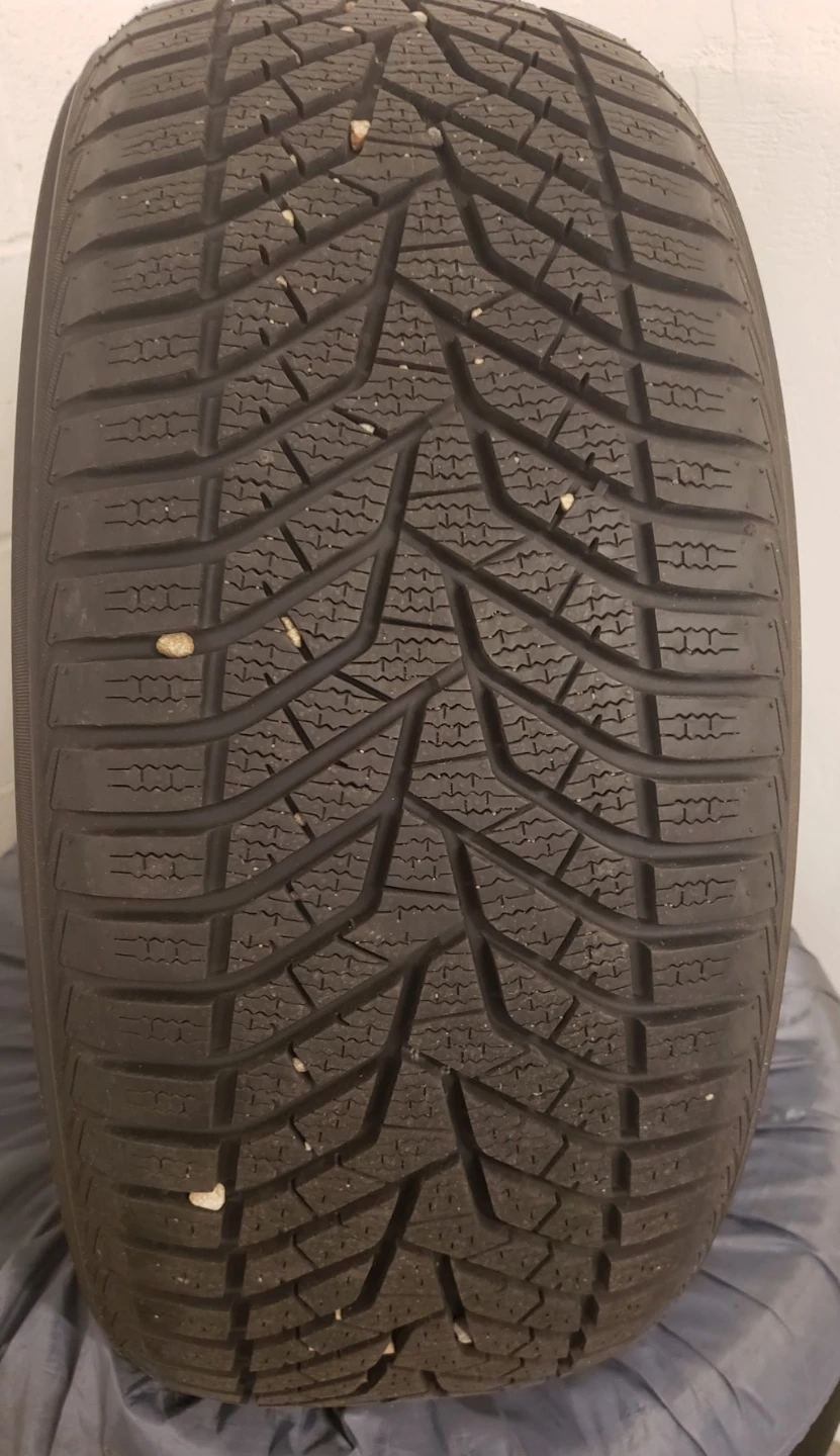 Yokohama BluEarth Winter Tire 225/45R17 - photo 5