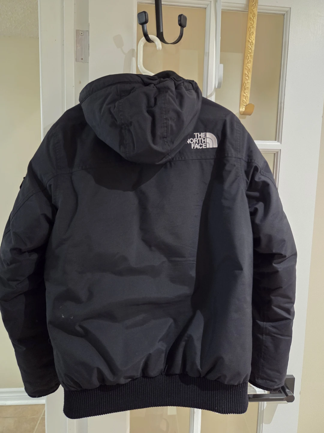 The North Face Black Hooded Puffer Jacket - Men's Small - photo 2
