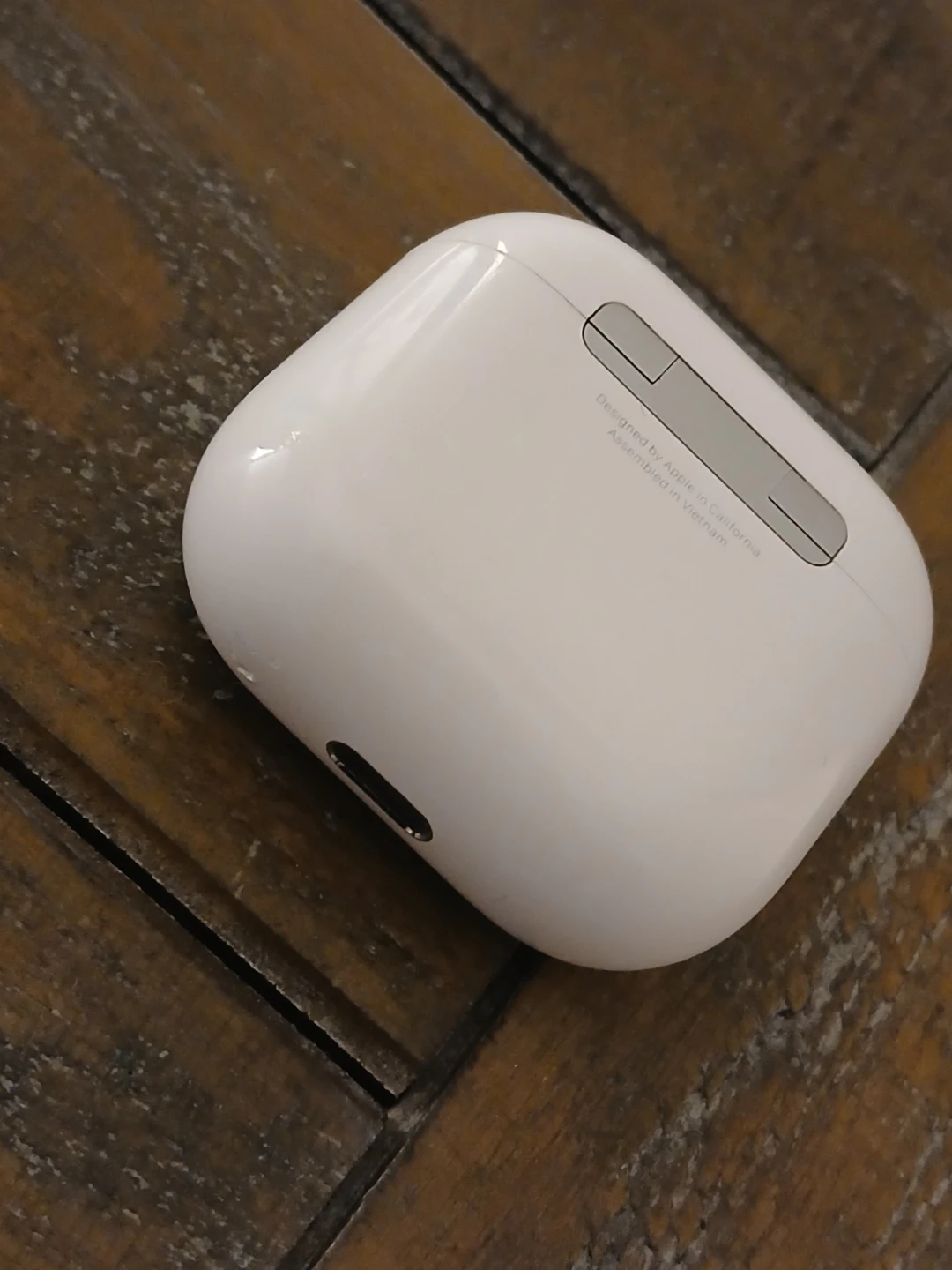 Apple AirPods Pro Charging Case with Earbuds - photo 5