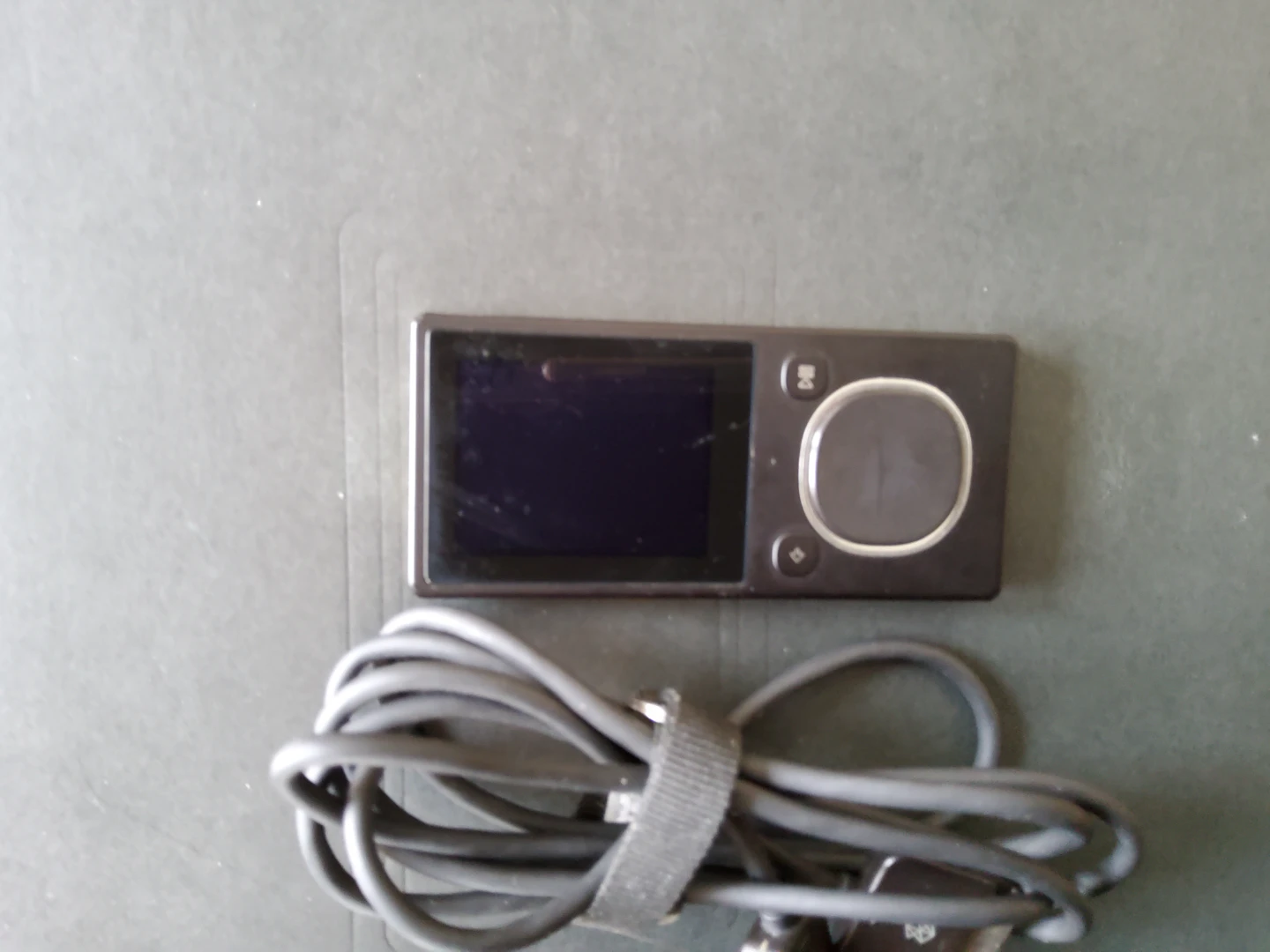 8GB MP3 Player with Cabl Microsoft Zune 🏆