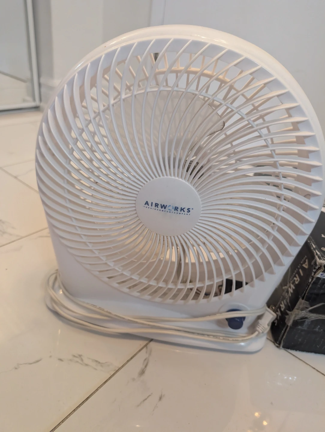 AIRWORKS Table Fan - photo 2