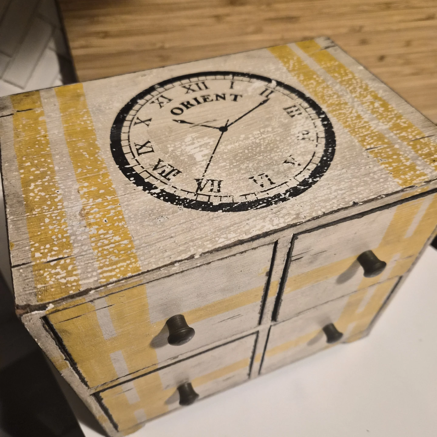 Vintage Style Wood Organizer Box 🏆