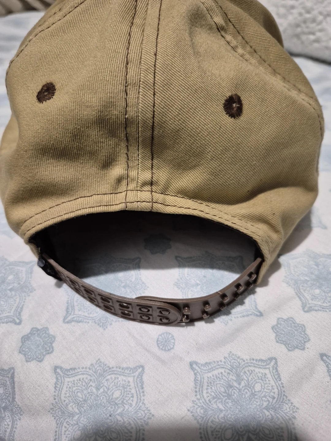Brown Baseball Cap with Tribal Design - photo 5