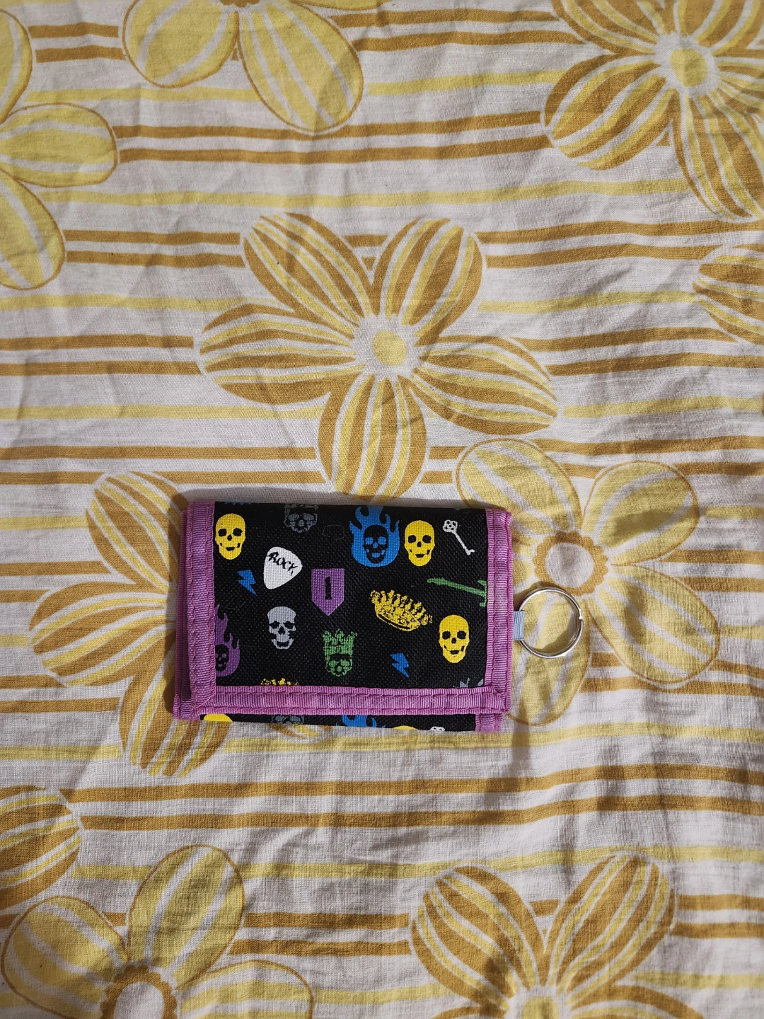 Black and Pink Skull Pattern Trifold Wallet