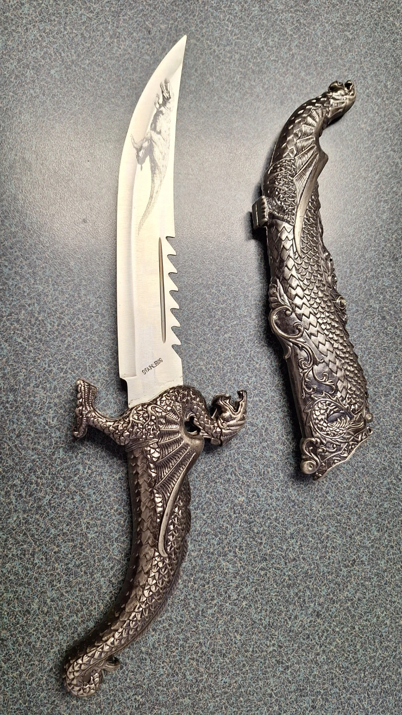 Fantacy Dagger Knife - photo 3