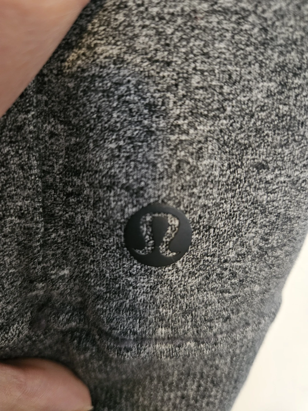Lululemon Heathered Grey Crew Neck Sweatshirt Womens - photo 2