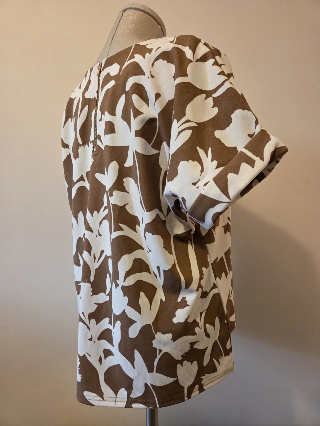 Melloday Women's Floral Print Short Sleeve Top - Size Medium - photo 3