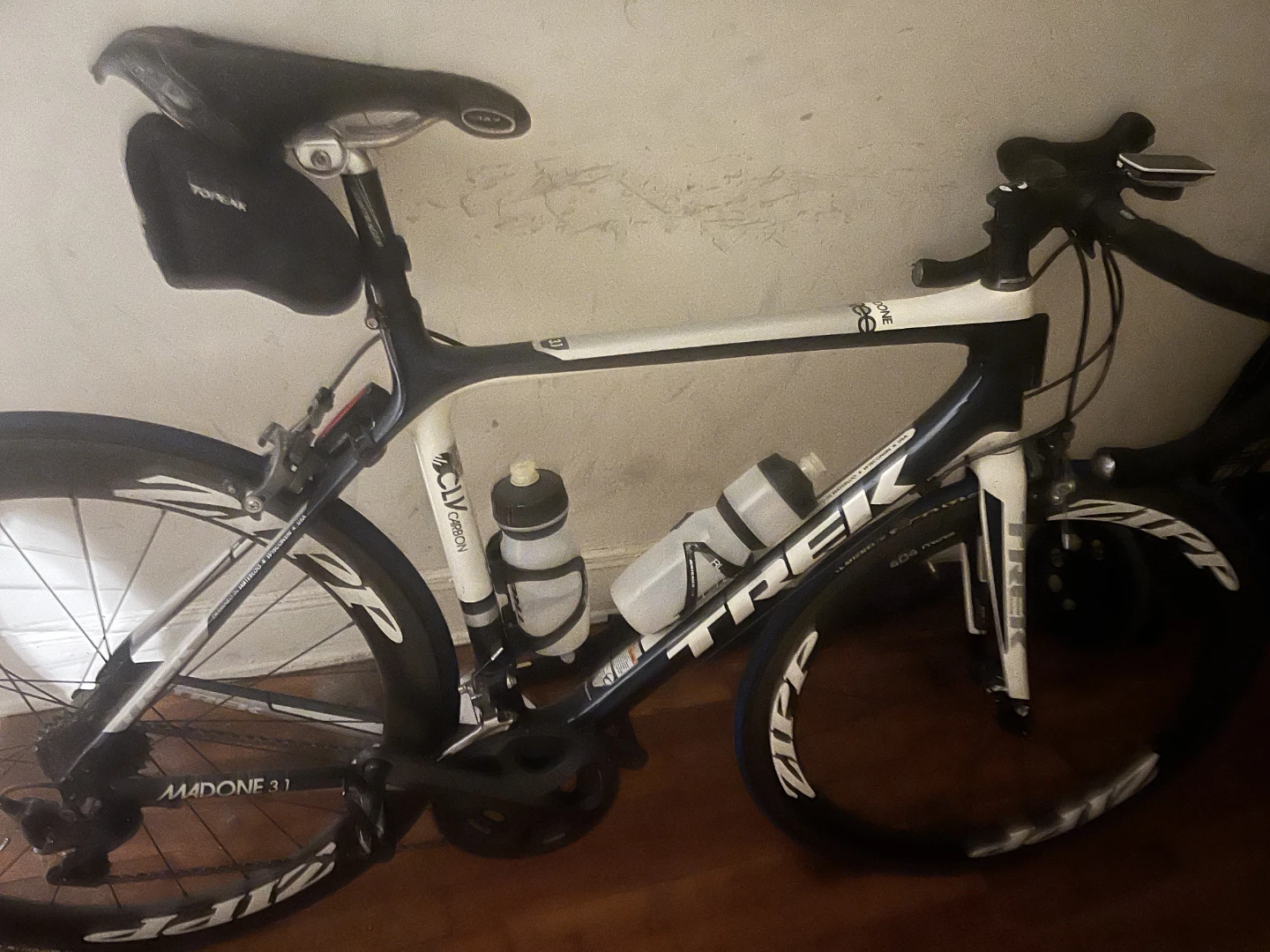 Trek Madone 3.1 Carbon Road Bike (56cm)