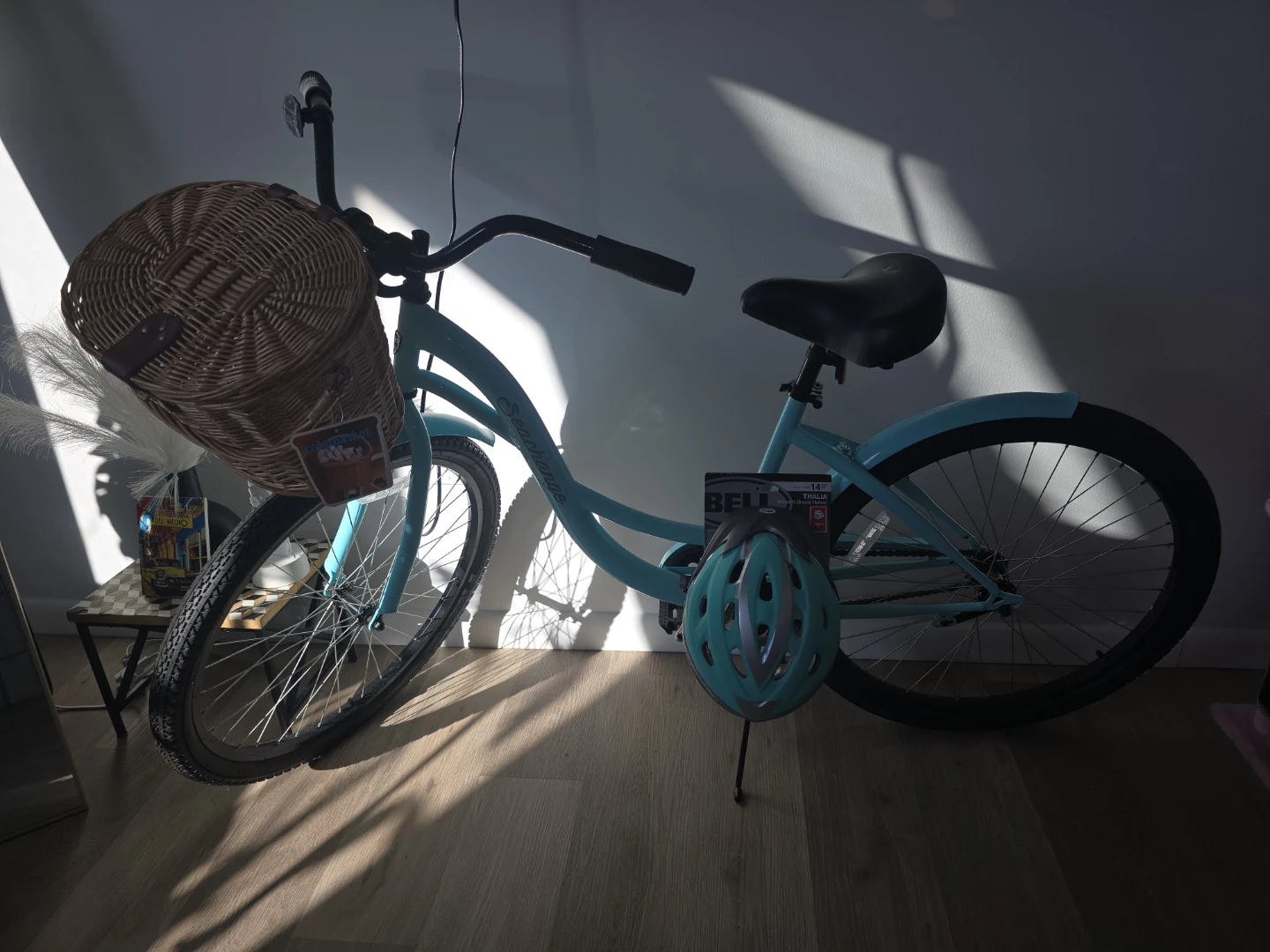 Women's Cruiser Bicycle with Wicker Basket and Bell Helmet - photo 3