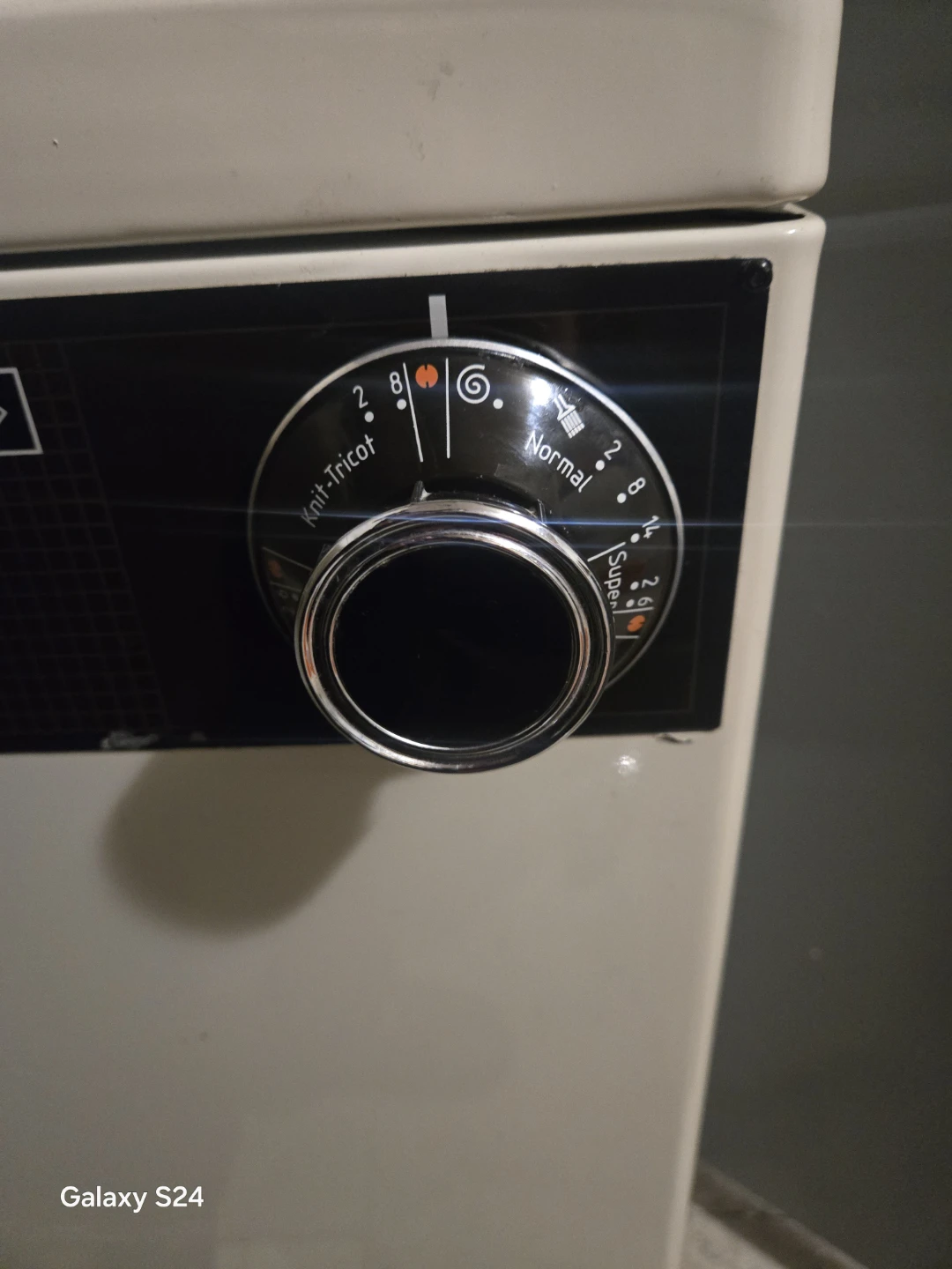 Inglis Top Load Washing Machine - photo 3