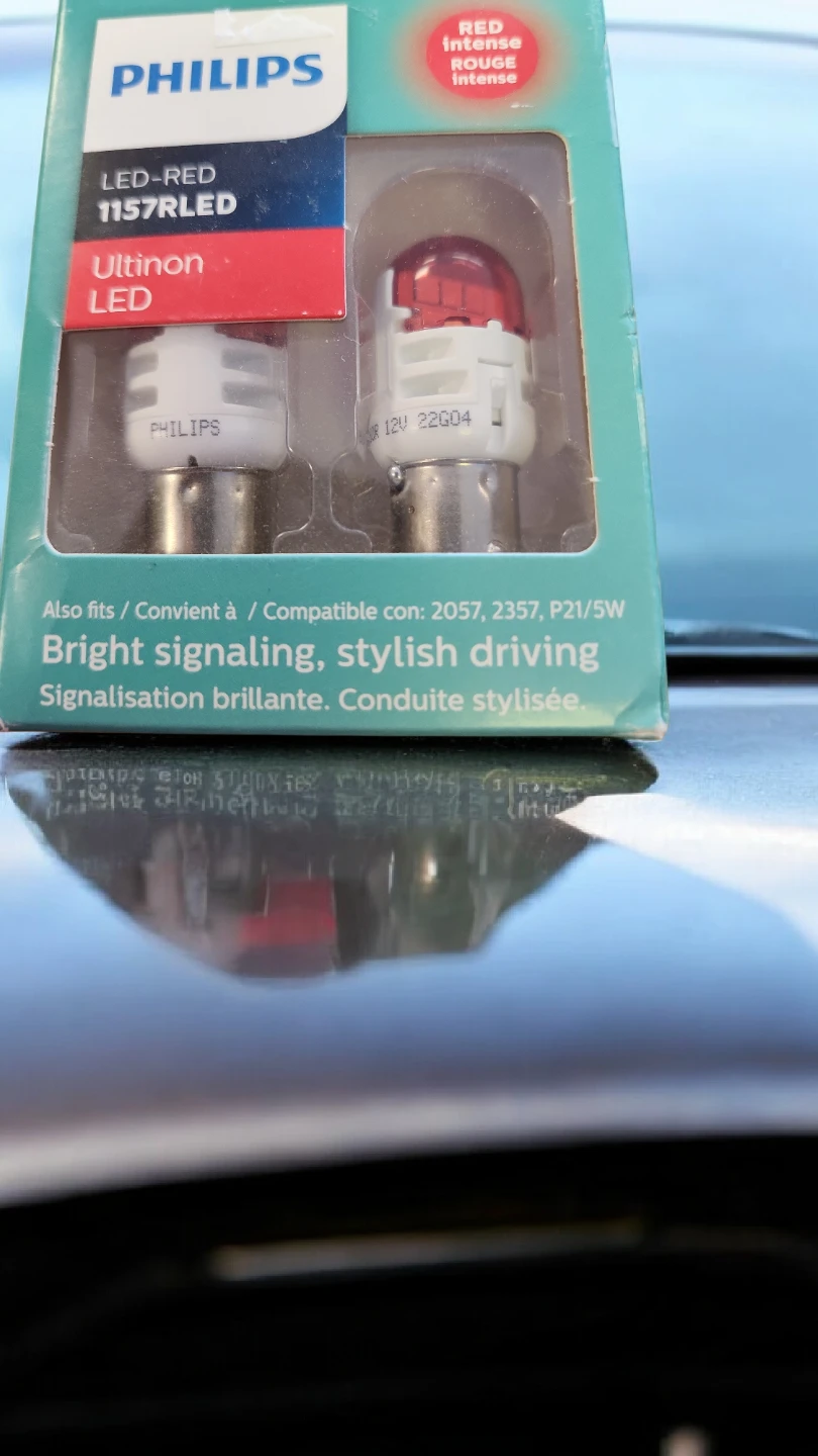 Philips Ultinon LED Red 1157RLED Bulbs (2-Pack) - photo 2