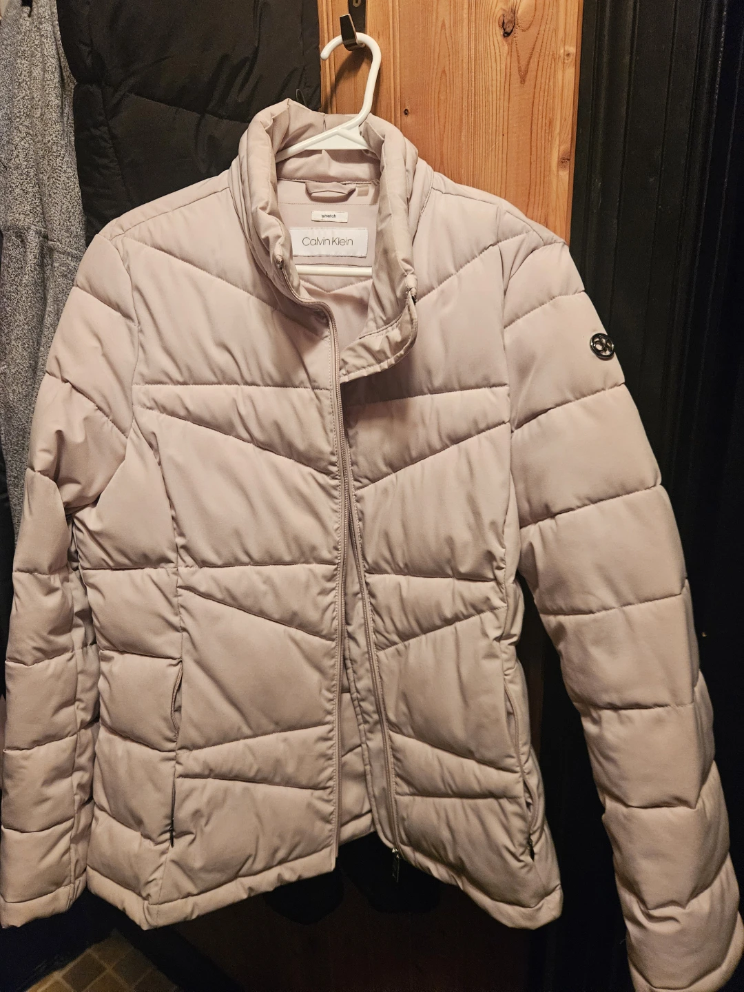 🥕Calvin Klein Puffer Jacket - Pink - M/M