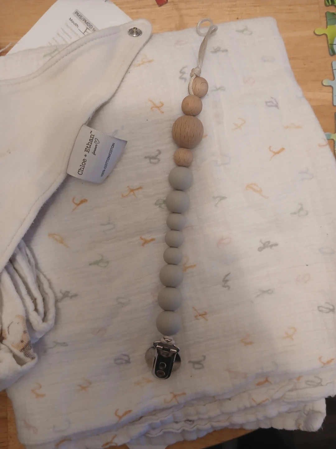 Children's Socks, Swaddle Blankets, and Pacifier Clip Set - photo 5