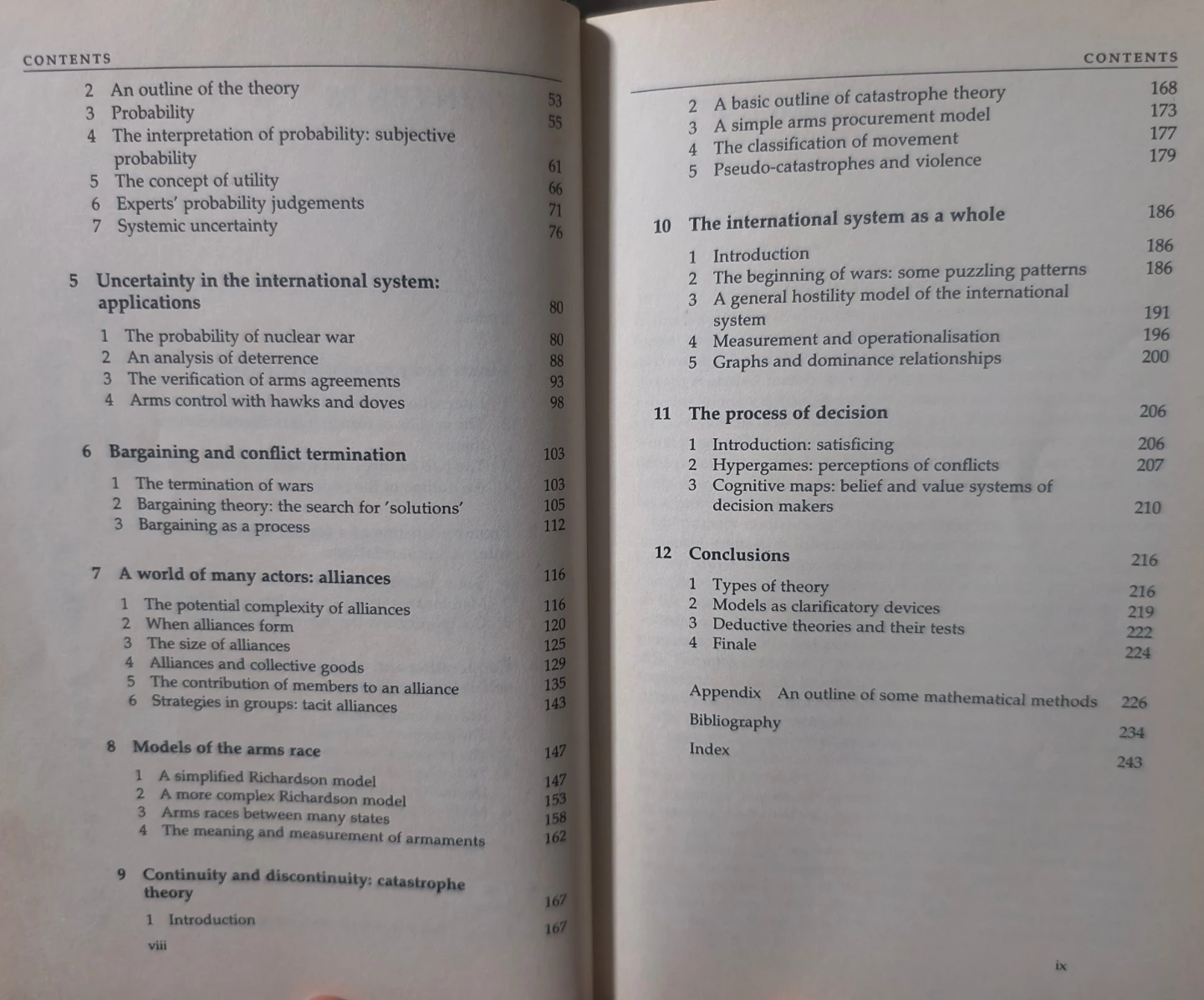 Formal Theories in International Relations 1989. - photo 5