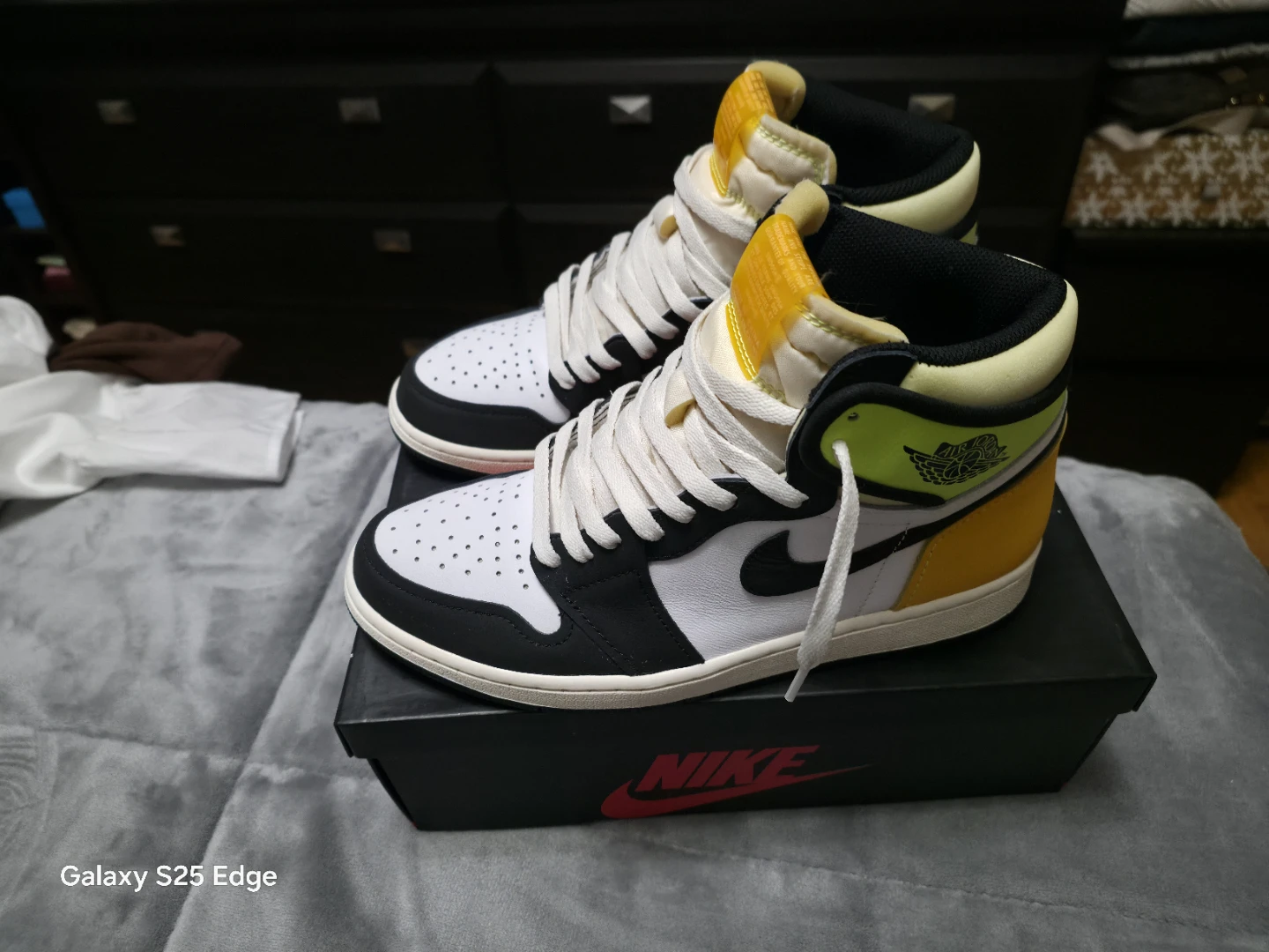 Nike Air Jordan 1 High OG - photo 2