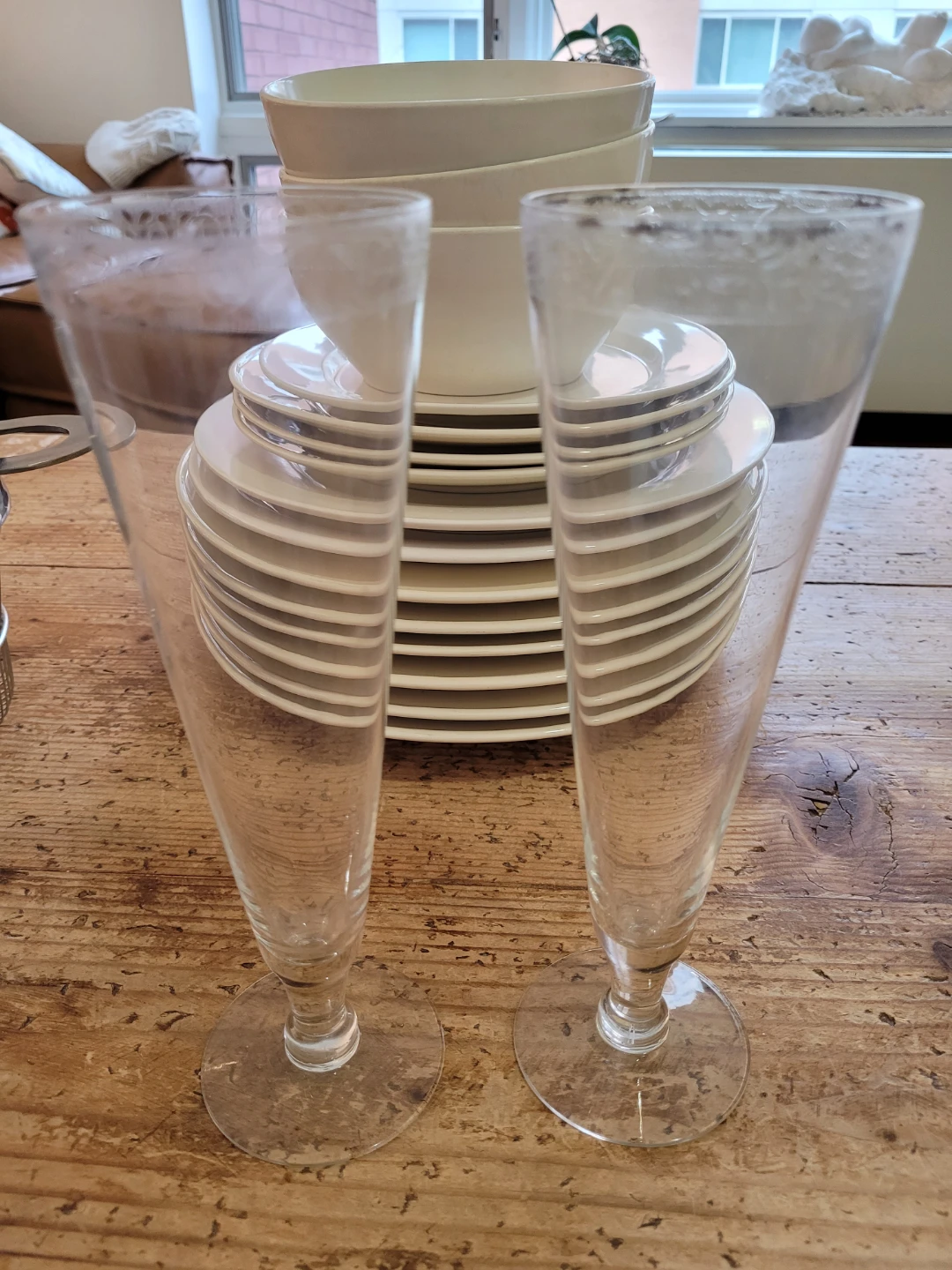 Bowls, Plates with Strainer and Champagne Glasses - photo 3