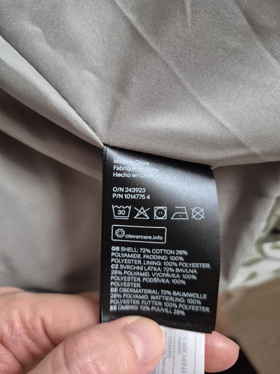 Women's winter puffer jacket - photo 3