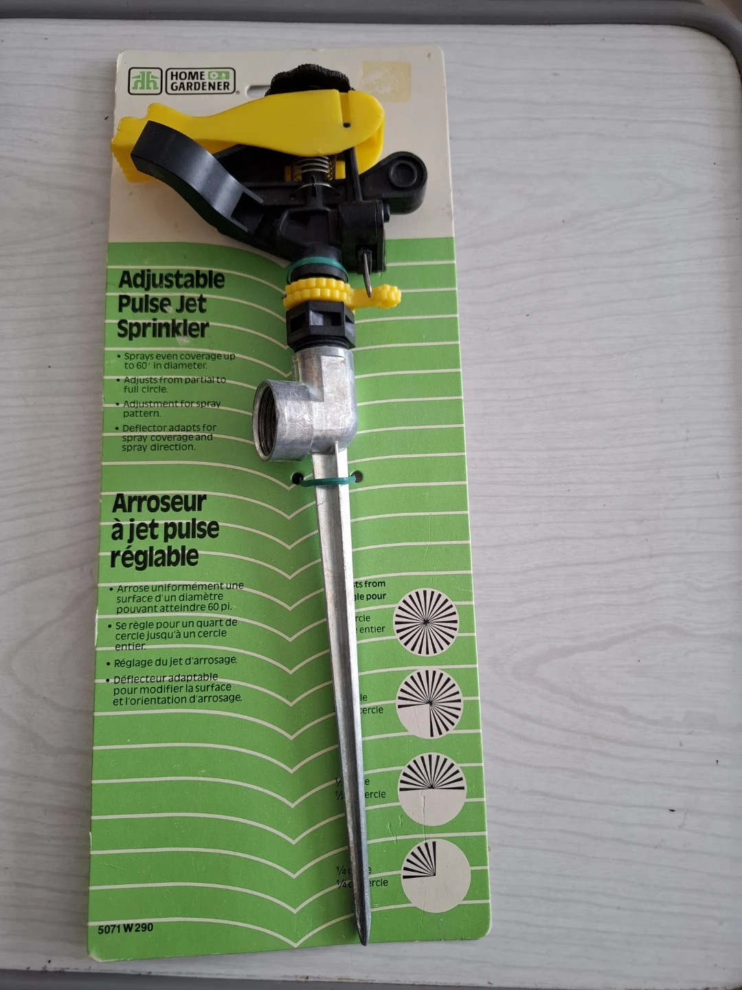 Home Gardener Adjustable Pulse Jet Sprinkler