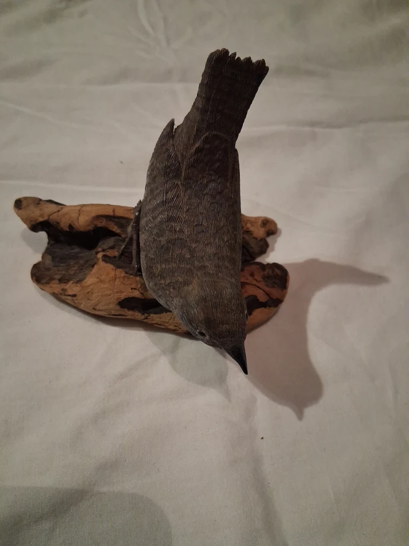 Carved Wooden Bird on Driftwood medidas 10 cm - photo 3