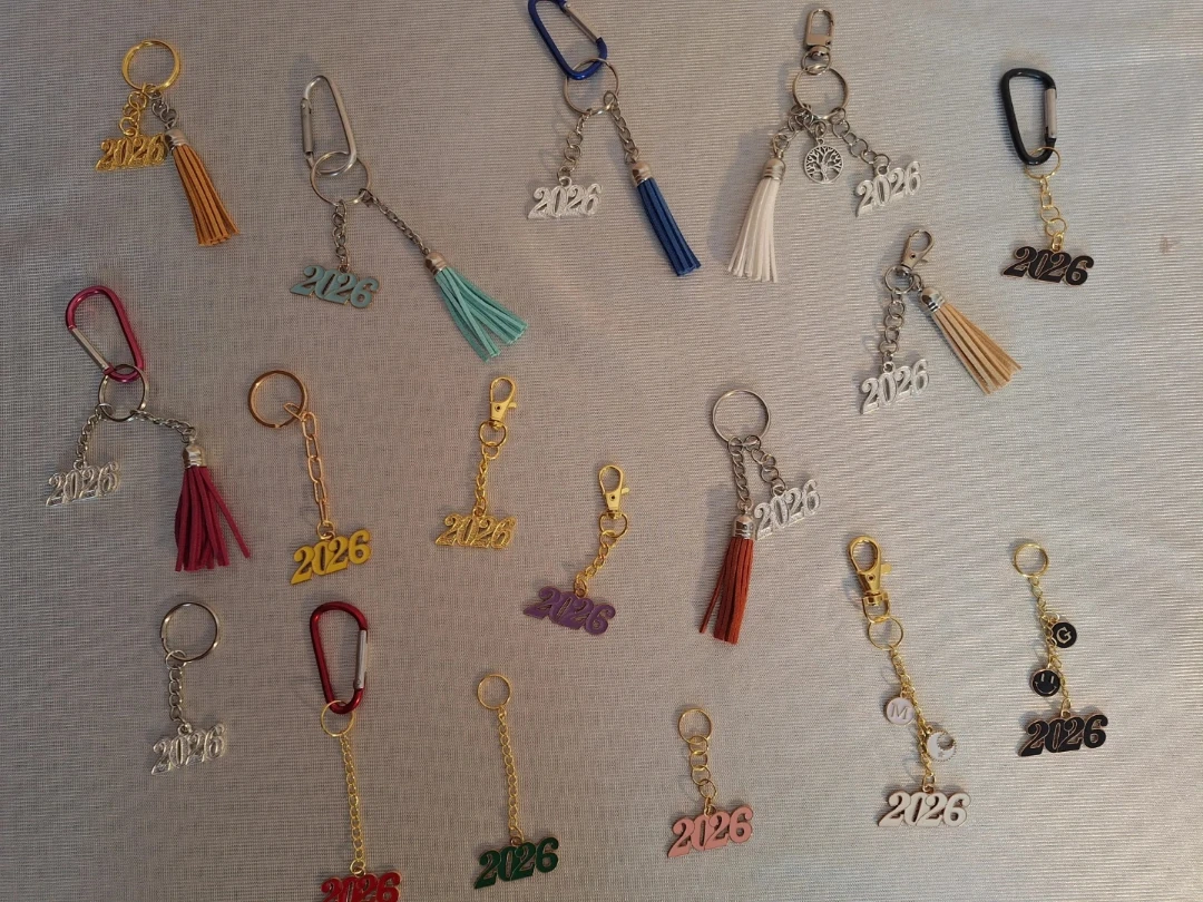 Assorted purse /knapsack/key chain/bag Charrms 2026 - photo 4