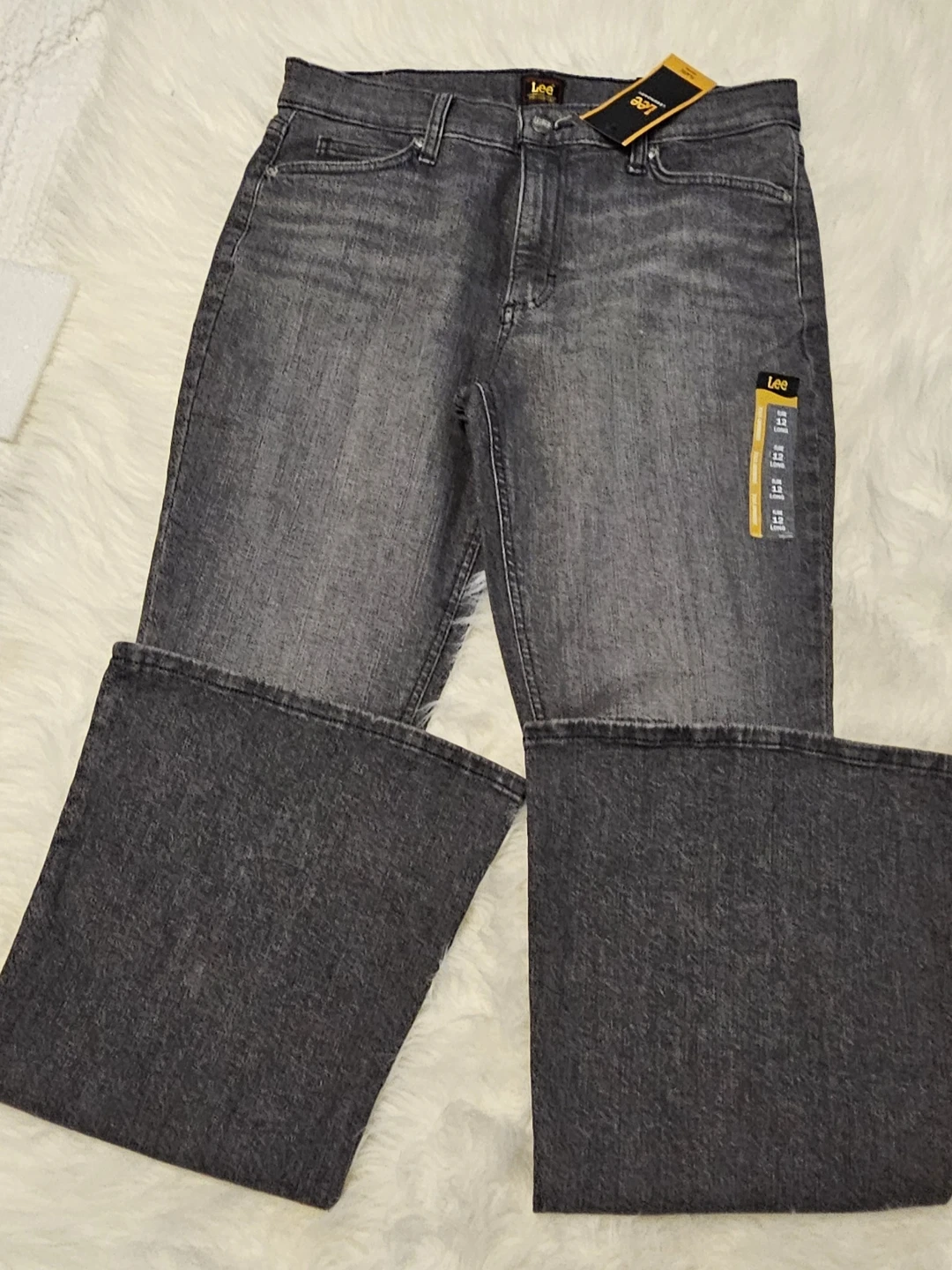 Lee Women's Flare Jeans Mid-Rise Legendary Style - photo 3